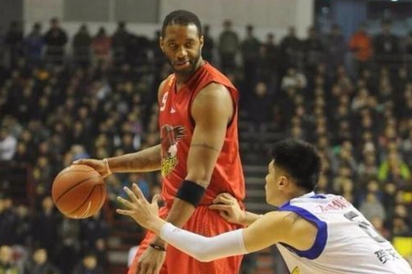 CBA歷史上哪位外援給中國(guó)球隊(duì)帶來(lái)最大幫助？